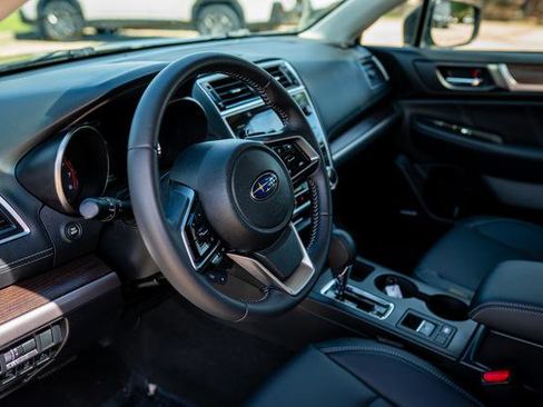Used 2019 Subaru Legacy 2.5i Limited AWD/4WD image 32