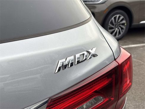 Used 2016 Acura MDX FWD w/ Technology Package image 12