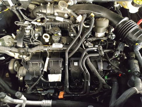 Used 2021 Ford Edge SEL w/ Convenience Package image 30