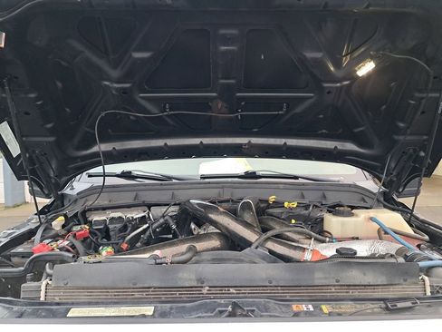 Used 2016 Ford F350 Platinum w/ Platinum Package image 27