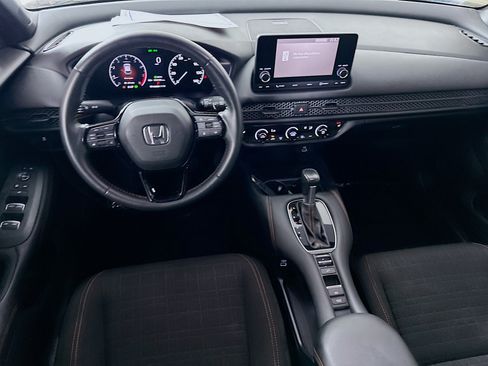 Certified 2023 Honda HR-V Sport image 18