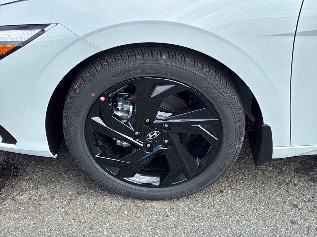 New 2026 Hyundai Elantra SEL Sport FWD image 45