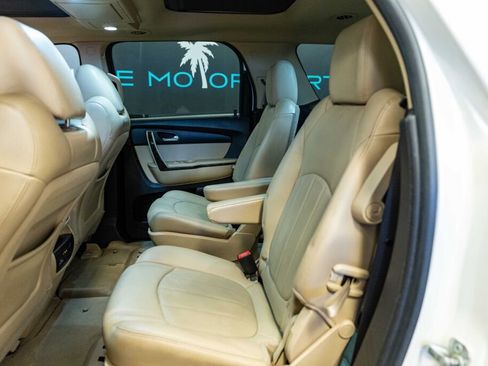 Used 2012 GMC Acadia Denali image 12