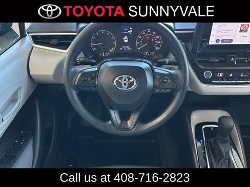 Used 2024 Toyota Corolla LE FWD image 19