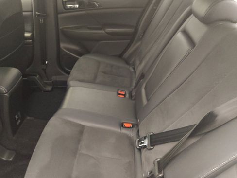 Used 2022 Mitsubishi Eclipse Cross SE image 18