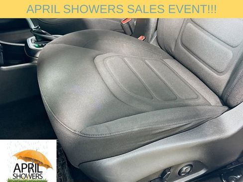 Used 2021 Jeep Renegade Latitude w/ Luxury Group I image 7