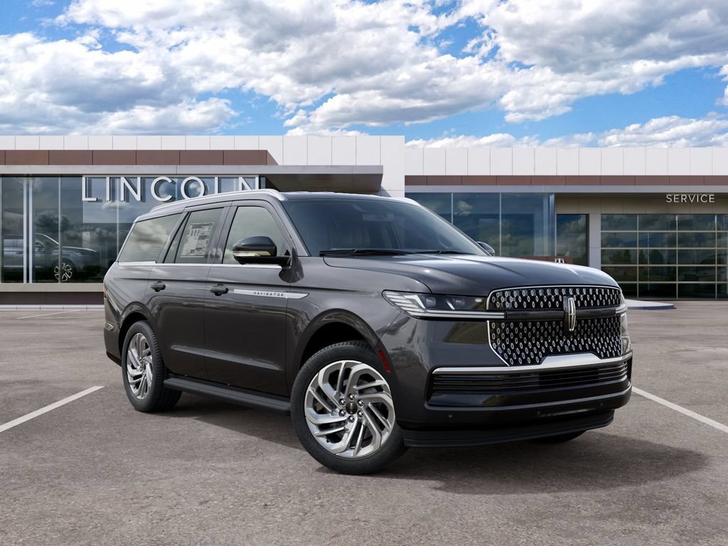 New 2027 Lincoln Navigator Premiere RWD image 4