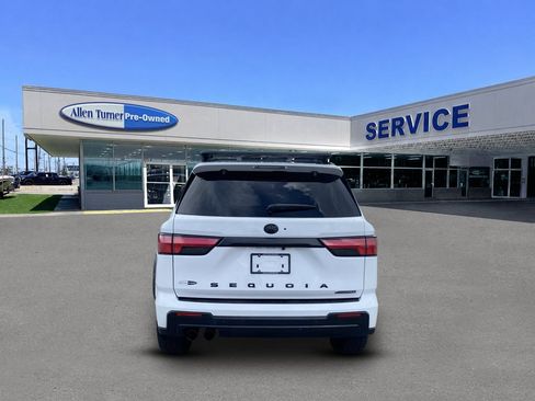 Used 2025 Toyota Sequoia TRD Pro AWD/4WD image 7