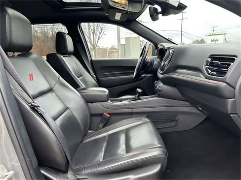 Used 2024 Dodge Durango GT image 27