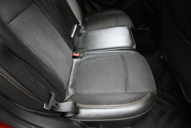 Used 2019 Chevrolet Trax LT FWD image 28