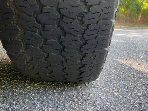 Used 2018 Toyota Sequoia TRD Sport RWD image 10