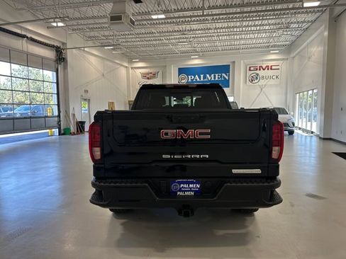 Used 2024 GMC Sierra 1500 Elevation w/ Elevation Premium Package AWD/4WD image 7