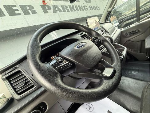 Used 2021 Ford Transit 350 XL image 9