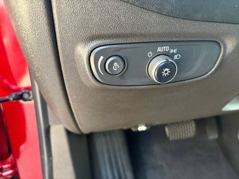 Used 2024 Chevrolet Equinox RS AWD/4WD image 16