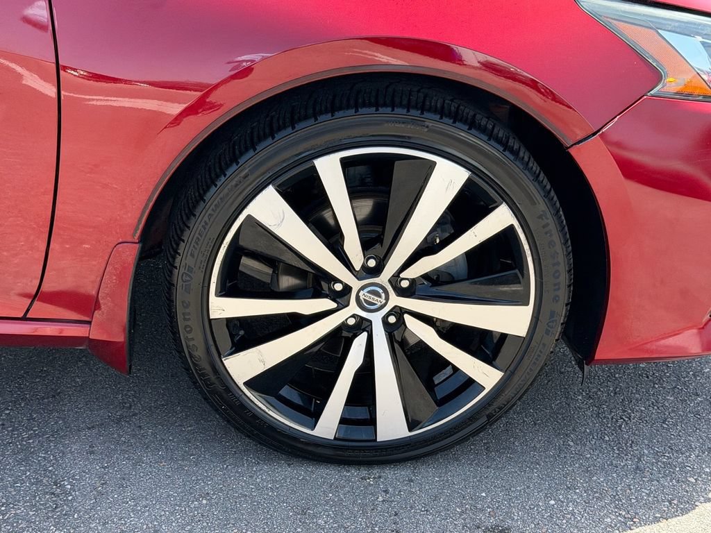 Used 2019 Nissan Altima 2.5 SR FWD image 9