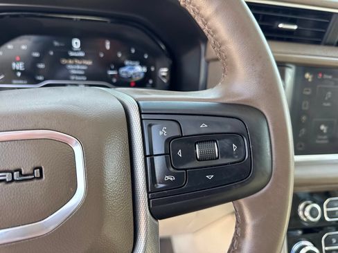 Used 2023 GMC Yukon Denali AWD/4WD image 31