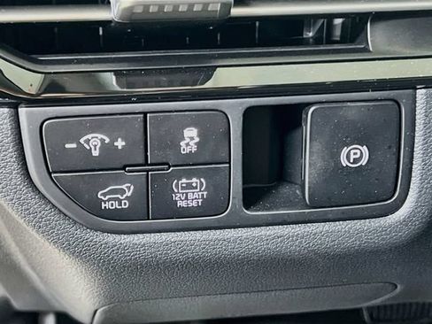 New 2027 Kia Sportage SX Prestige AWD/4WD image 10