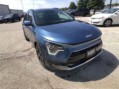 New 2025 Kia Niro EX Touring