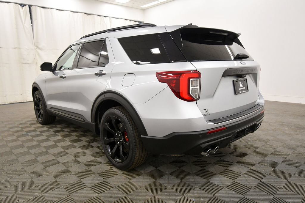 Used 2023 Ford Explorer ST w/ Equipment Group 401A AWD/4WD image 5