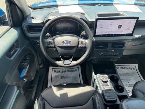Used 2025 Ford Maverick Lobo AWD/4WD image 3