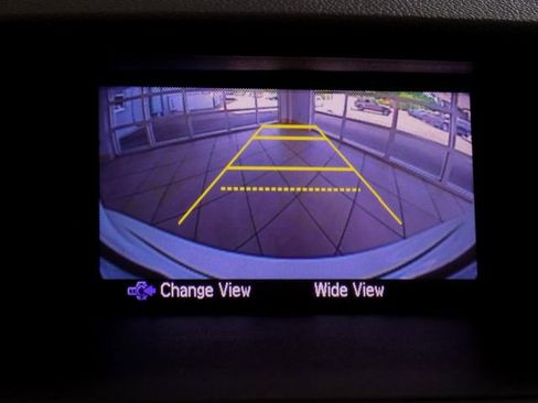 Used 2016 Honda CR-V LX image 14