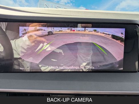 New 2025 Nissan Murano SV image 18