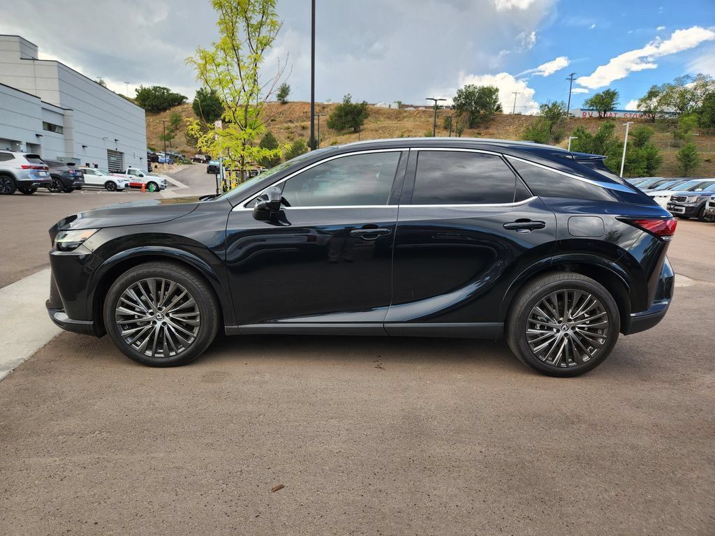 Used 2023 Lexus RX 350 AWD w/ Cold Area Package image 4