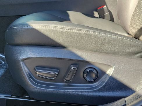 Used 2022 Toyota Camry XSE w/ Carpet Mat Package (TMS) image 20