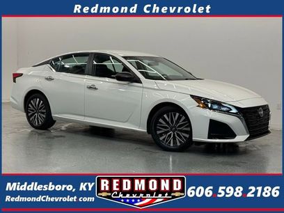 Used 2025 Nissan Altima 2.5 SV