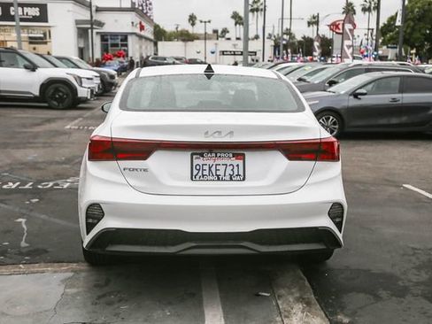 Certified 2023 Kia Forte LXS image 9