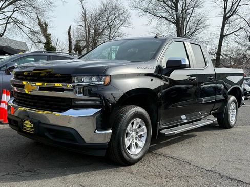 Used 2019 Chevrolet Silverado 1500 LT w/ All-Star Edition image 3