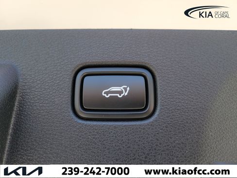New 2026 Kia Sportage SX FWD image 11