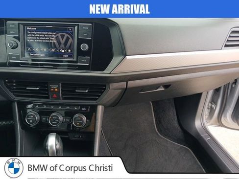 Used 2020 Volkswagen Jetta S image 16