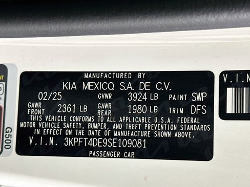 Used 2025 Kia K4 FWD image 12