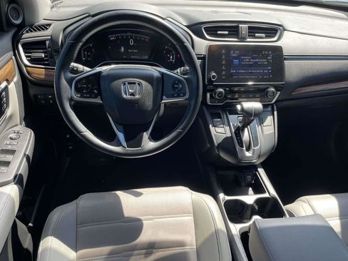Used 2018 Honda CR-V Touring image 9