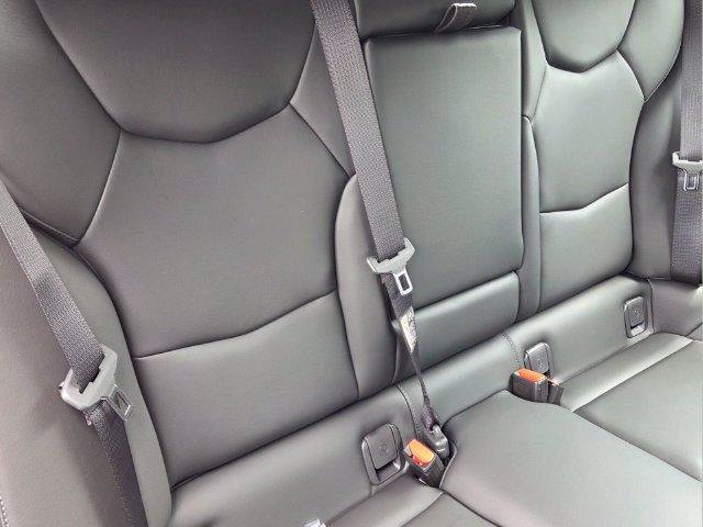 New 2026 Cadillac CT4 Luxury w/ LPO, ONYX Package RWD image 21