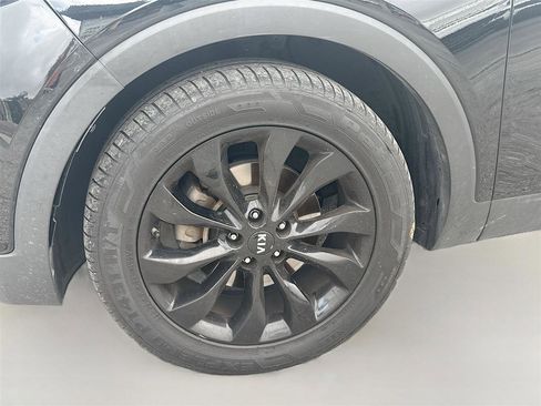 Used 2020 Kia Sorento S image 30