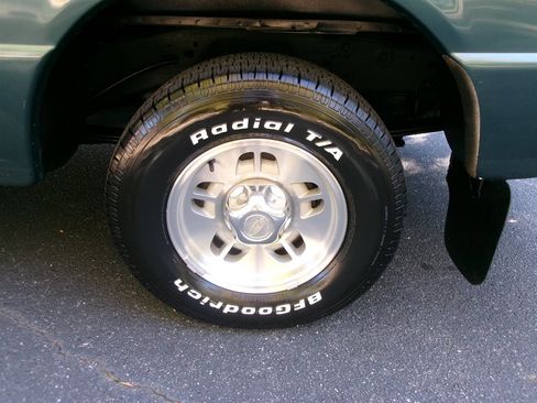 Used 1997 Ford Ranger XLT image 26