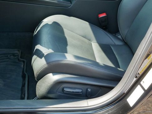 Used 2022 Honda Civic Touring image 14