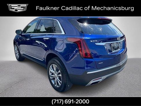 Used 2023 Cadillac XT5 Premium Luxury w/ Technology Package AWD/4WD image 8