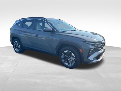 Used 2025 Hyundai Tucson SEL AWD/4WD image 9