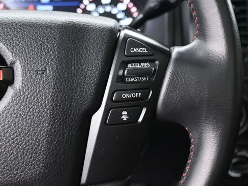 Used 2022 Nissan Titan PRO-4X w/ Pro-4x Convenience Package AWD/4WD image 34