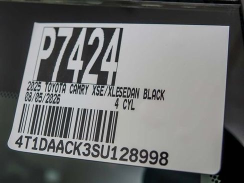 Used 2025 Toyota Camry LE FWD image 28