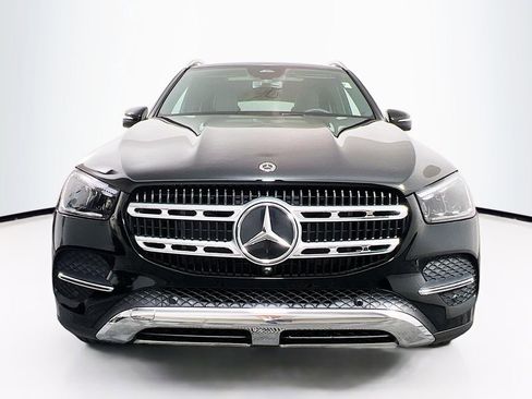 New 2025 Mercedes-Benz GLE 450e 4MATIC image 2