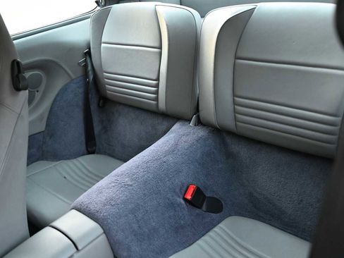 Used 2003 Porsche 911 Carrera 4S image 17