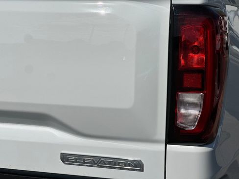 Used 2025 GMC Sierra 1500 Elevation AWD/4WD image 32