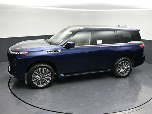 Certified 2025 INFINITI QX80 Luxe image 29