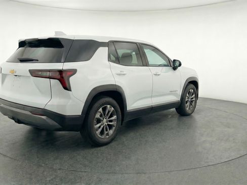 Used 2025 Chevrolet Equinox LT image 9