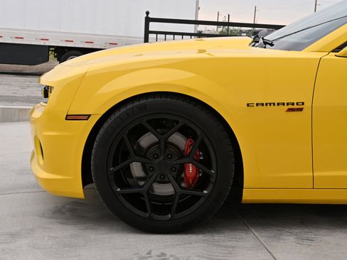 Used 2012 Chevrolet Camaro SS w/ RS Package image 35