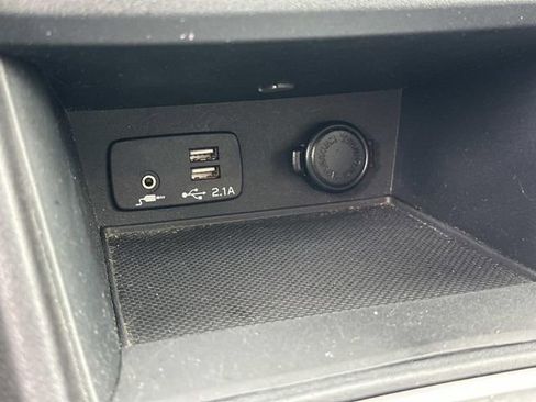 Used 2021 Subaru Crosstrek 2.0i Premium w/ Moonroof Package image 24